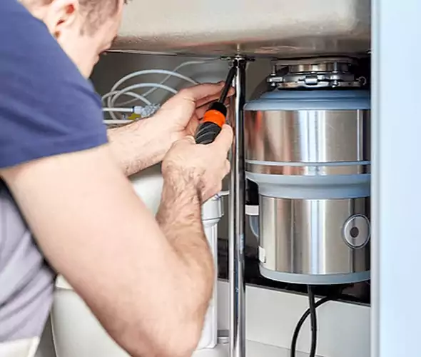 Expert Plumber for Garbage Disposal Replacement in Delray Beach, FL