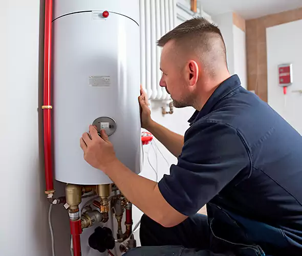 Expert Plumber for Gas Water Heater Replacement in Delray Beach, FL: Schedule Affordable Replacement Services with Us