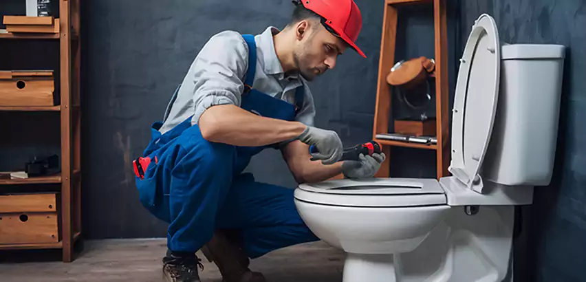 Commode Repair in Delray Beach, FL